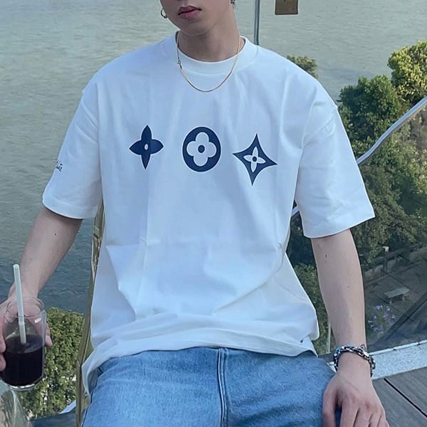 n-grade Recommended Louis Vuitton Monogram T-shirt copy vun33193