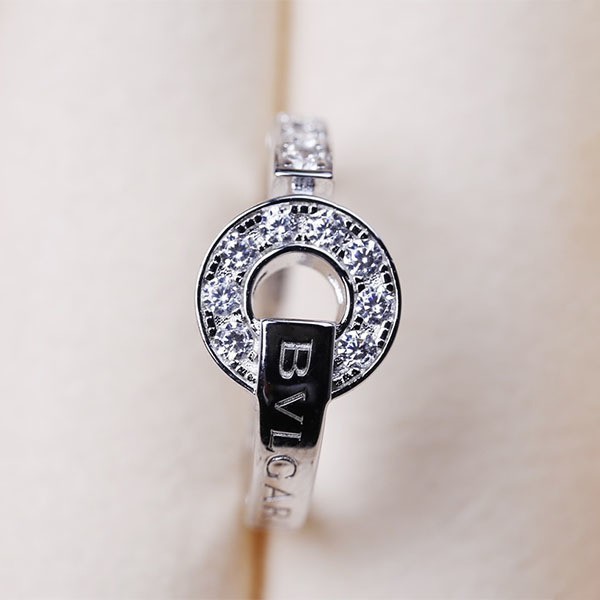 Perfect as a gift? Bulgari Multicolor Ring Replica Buv72663