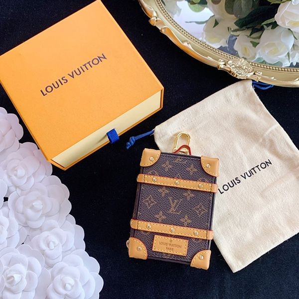 Stylish Louis Vuitton Keychain Fake Trunk Monogram M69483