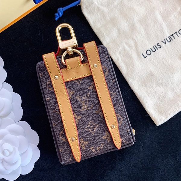 Stylish Louis Vuitton Keychain Fake Trunk Monogram M69483