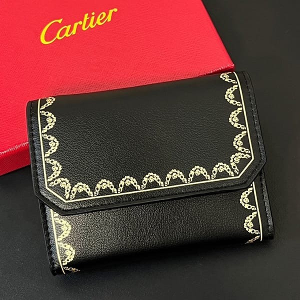 ★Safe and secure shipping with tracking. Fake Cartier Garland de Tri-fold Mini Wallet L3001736