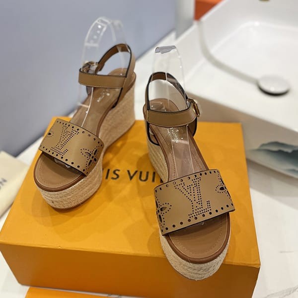 n-grade recommended Louis Vuitton sandals monogram calf leather replica vuk81333 n-grade recommended Louis Vuitton sandals monogram calf leather replica vuk81333