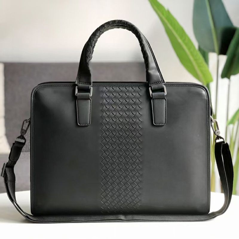 21AW New Bottega Veneta Intrecciato Leather Briefcase 2WAY Replica boc37880