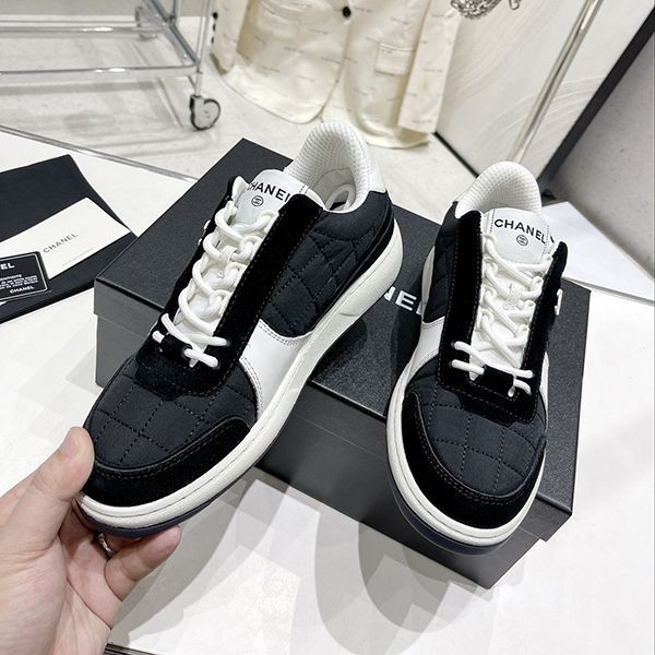Tracked Chanel Replica Sneakers White & Black G39802