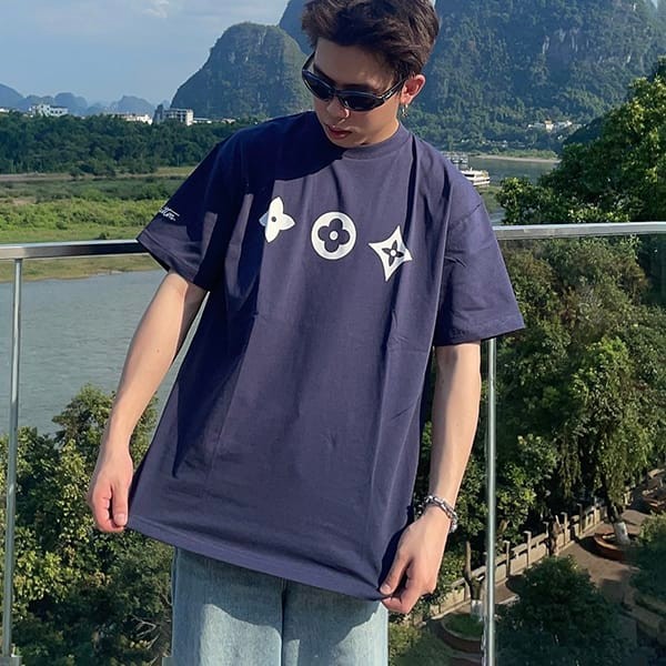 n-grade recommended Louis Vuitton Monogram T-shirt copy vup00151 n-grade recommended Louis Vuitton Monogram T-shirt copy vup00151