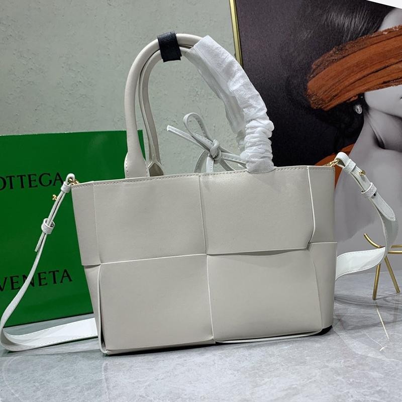 Love at first sight? Bottega Veneta Zaarco Tote 2way White Replica boh17076 Love at first sight? Bottega Veneta Zaarco Tote 2way White Replica boh17076