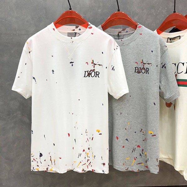 New Dior Summer Collection T-shirt replica 183J686A0554_C089 New Dior Summer Collection T-shirt replica 183J686A0554_C089