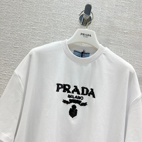 Prada Embroidered Interlock Cropped T-Shirt Copy Short 3560AR 103H Prada Embroidered Interlock Cropped T-Shirt Copy Short 3560AR 103H