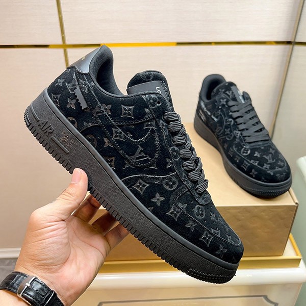 The rapidly growing popularity of Louis Vuitton x Nike Air Force 1 replica collaboration low-top sneakers vur18503