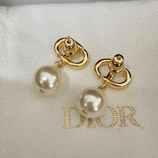 Very popular!! New color Dior earrings replica ★ TRIBALES "CD" signature earrings des65844 Very popular!! New color Dior earrings replica ★ TRIBALES "CD" signature earrings des65844