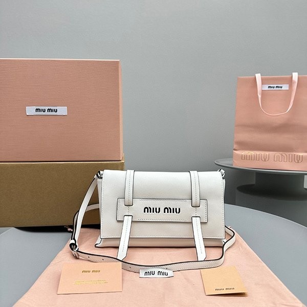 Miu Miu shoulder bag replica myr88688 Miu Miu shoulder bag replica myr88688