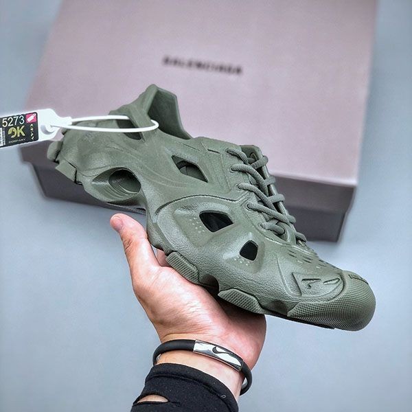 I definitely want this! Balenciaga HD LACE-UP replica sneakers bay28852