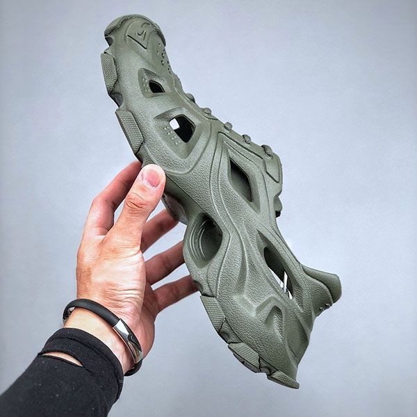 I definitely want this! Balenciaga HD LACE-UP replica sneakers bay28852