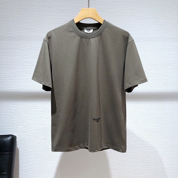 For a casual look ★ Dior Relaxed Fit T-shirt Copy dej62946 For a casual look ★ Dior Relaxed Fit T-shirt Copy dej62946