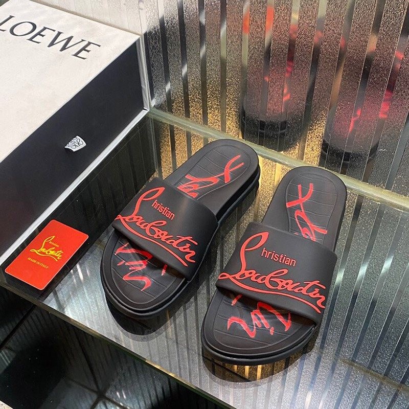 Extremely rare! Louboutin Pool Fun Spiked leather sandals Ruc18908