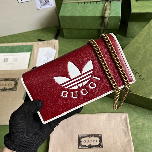 Super rare! Adidas x Gucci replica wallet shoulder bag with chain 621892 UZ3BG8847 Super rare! Adidas x Gucci replica wallet shoulder bag with chain 621892 UZ3BG8847