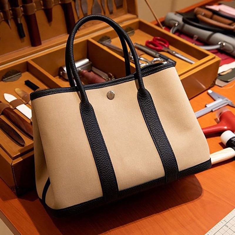 Battle for Hermes Replica Garden Party 36 Trench erk28580 Battle for Hermes Replica Garden Party 36 Trench erk28580