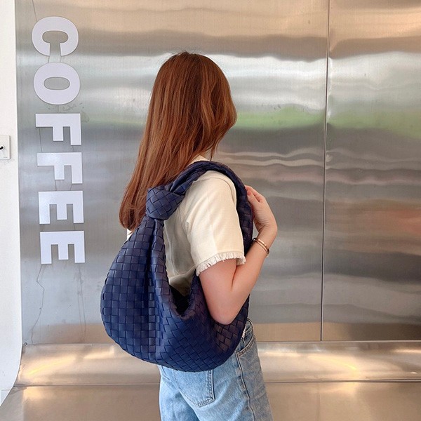 Free shipping Bottega Veneta Small Jodie fake bog13040 Free shipping Bottega Veneta Small Jodie fake bog13040