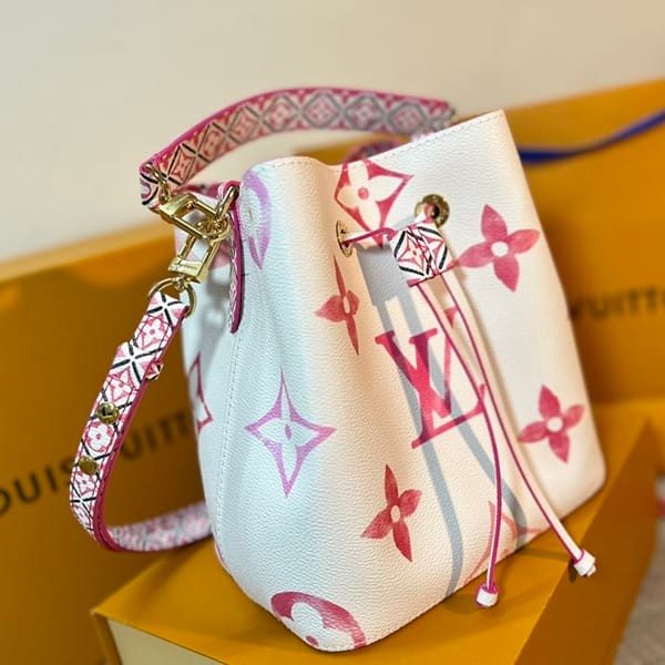 ★Safe shipping with tracking Louis Vuitton fake NeoNoe BB shoulder bag vux08696