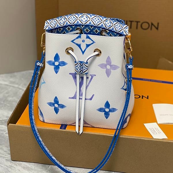 Louis Vuitton NeoNoe BB By The Pool Replica M22986, loved by many celebrities Louis Vuitton NeoNoe BB By The Pool Replica M22986, loved by many celebrities