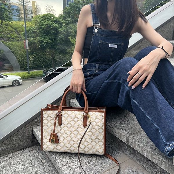 Very popular! Celine Mini Horizontal Cabas Replica White 199742BZJ01BC Very popular! Celine Mini Horizontal Cabas Replica White 199742BZJ01BC