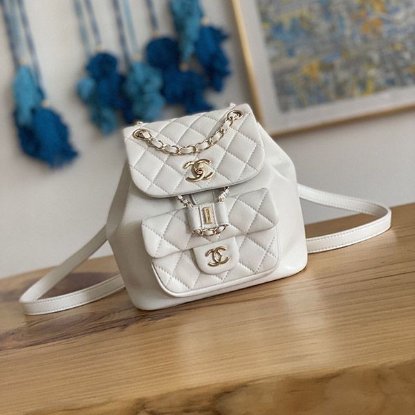 The hot topic! Replica Chanel Backpack White shz63719 The hot topic! Replica Chanel Backpack White shz63719