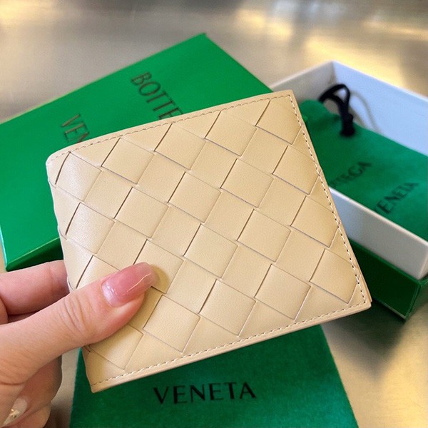 Super low price! Bottega Veneta Intrecciato replica bi-fold wallet bok27785 Super low price! Bottega Veneta Intrecciato replica bi-fold wallet bok27785