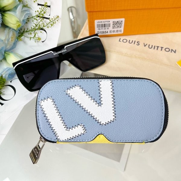 ☆Super popular☆Louis Vuitton Etui Lunettes Replica GM Glasses Case GI0750