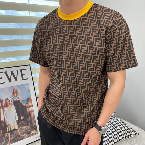 Want it? Super limited edition? Fendi FF logo printed T-shirt fake few60136 Want it? Super limited edition? Fendi FF logo printed T-shirt fake few60136