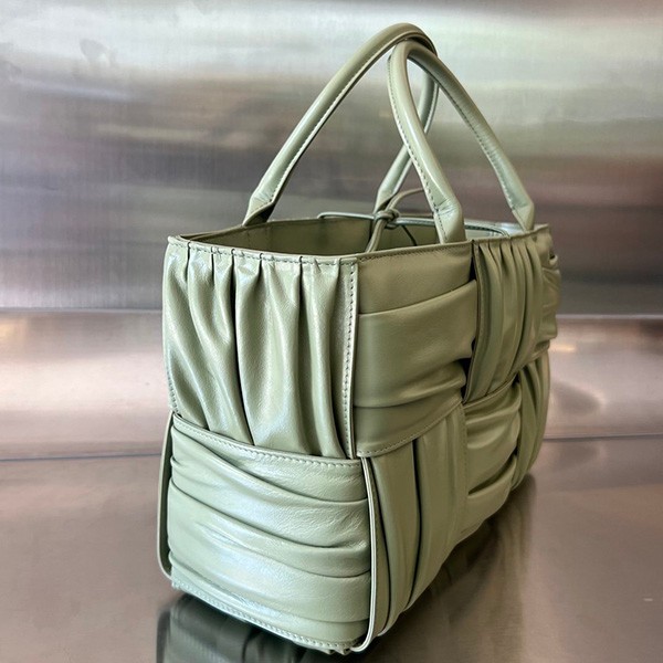 Sold out Bottega Veneta Small Arco Tote Bag Replica BOC50916