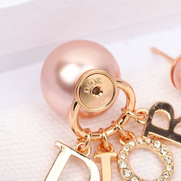 Extremely rare! Dior Tribales pearl and logo earrings replica def06420
