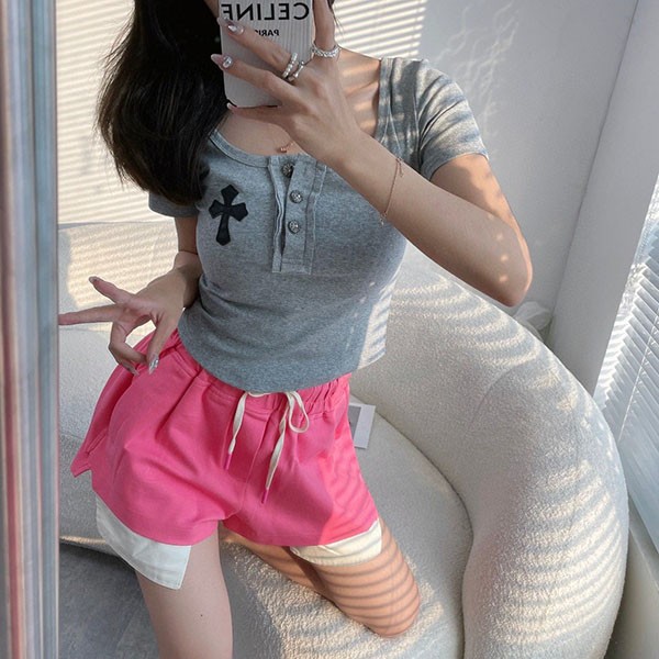 Sold out Chrome Hearts replica Cross Cemetery T-shirt Kue04006