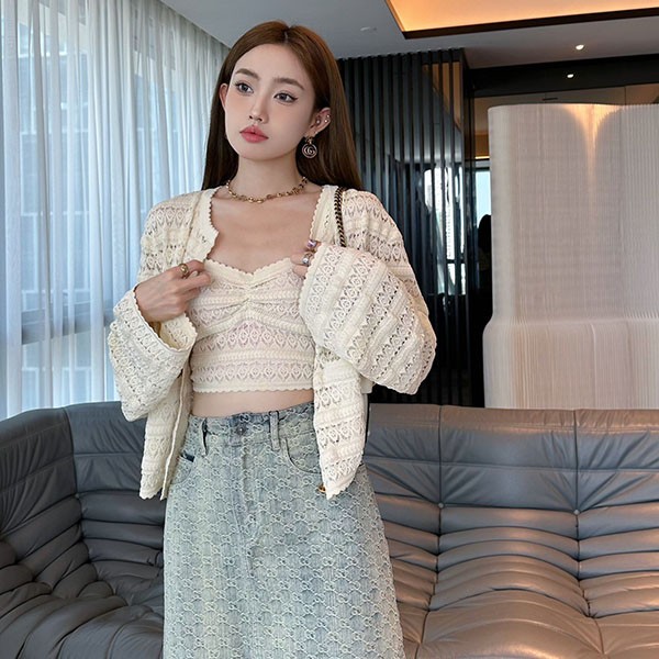 Very popular! Gucci embroidered crepe top copy guh27534 Very popular! Gucci embroidered crepe top copy guh27534