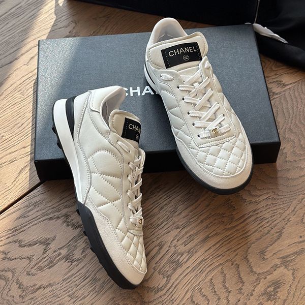 [Cute designs are popular] Fake Chanel sneakers sho59983