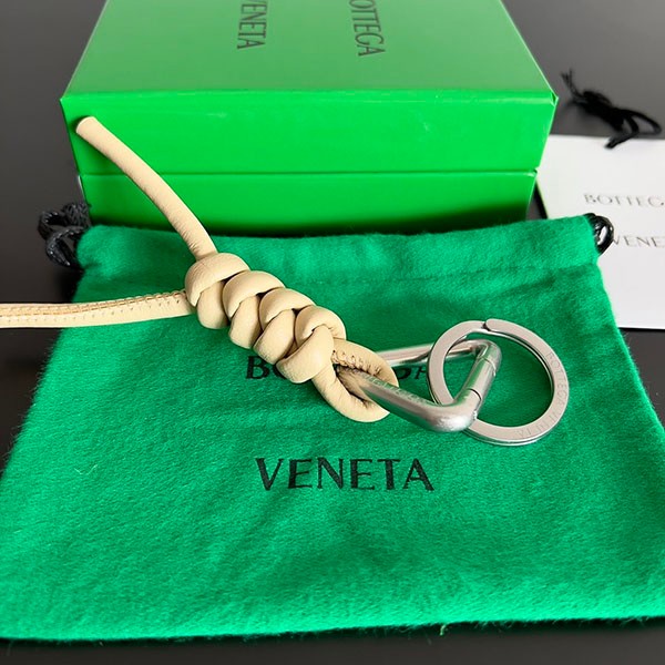 Attention ★ Bottega Veneta fake braided leather key ring Popular and unique bou87212