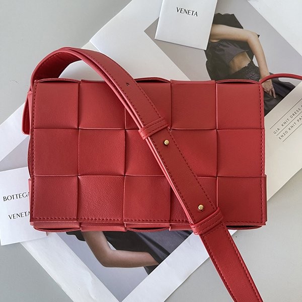 High quality?Bottega Veneta Cassette Crossbody Bag Replica 57800 High quality?Bottega Veneta Cassette Crossbody Bag Replica 57800