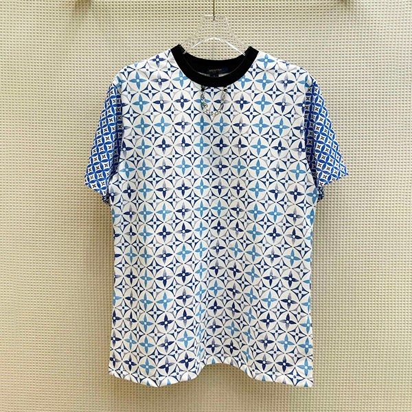 [Elegantly put together ☆] Louis Vuitton T-shirt copy with chain, overseas limited edition 1ABSZX