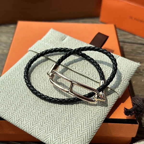 Love at first sight? Hermes bracelet replica black for men and women erz34991
