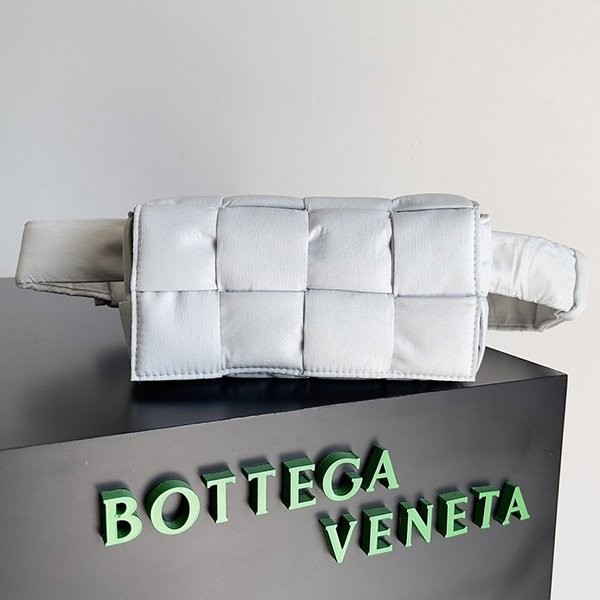 Bottega Veneta Replica CASSET Padded Tech Cassette bob64063 Bottega Veneta Replica CASSET Padded Tech Cassette bob64063