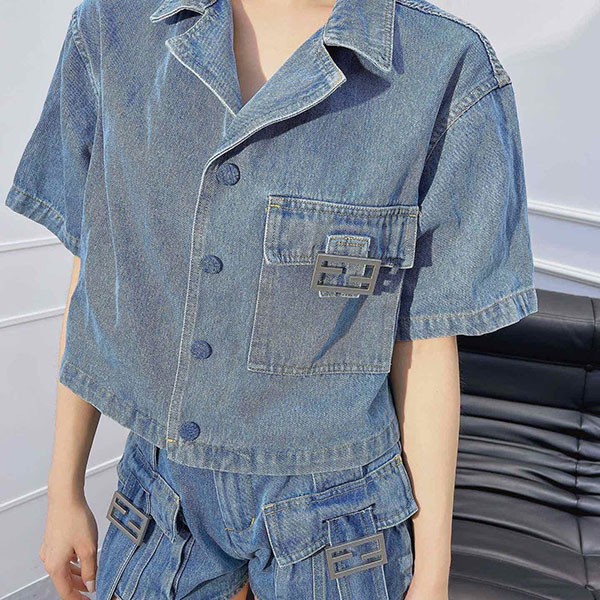 Hard to find replica Fendi cropped FF baguette embellished short sleeve denim jacket fep41634 Hard to find replica Fendi cropped FF baguette embellished short sleeve denim jacket fep41634