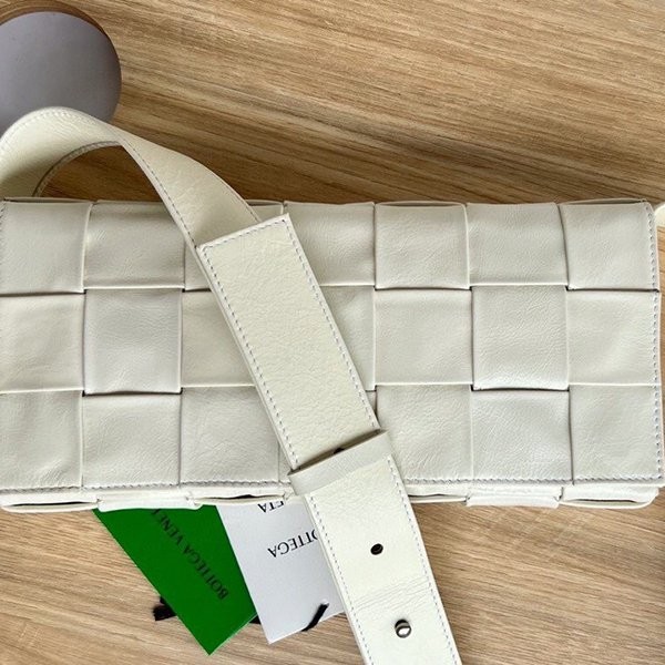 New and popular Bottega Veneta replica cassette crossbody bag boc61338 New and popular Bottega Veneta replica cassette crossbody bag boc61338
