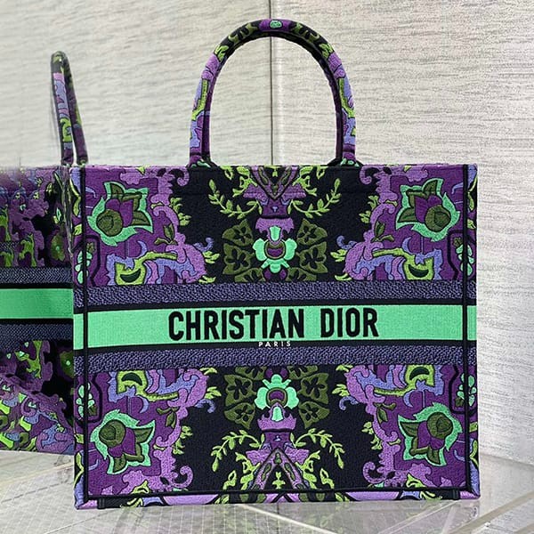 Immediate delivery of Dior Book Tote replica bag large M1286ZESKM19E Immediate delivery of Dior Book Tote replica bag large M1286ZESKM19E