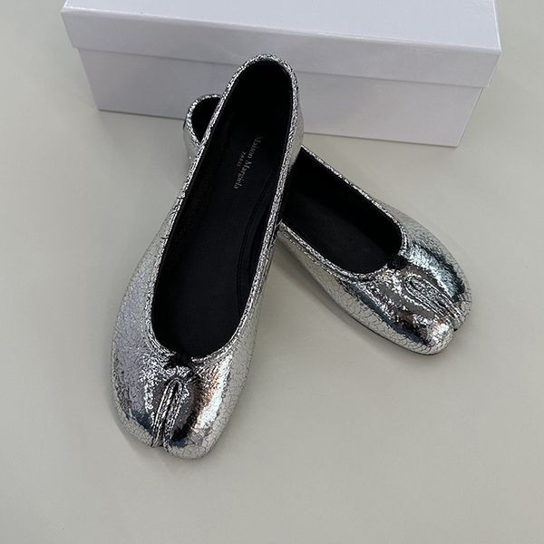 Love at first sight? Maison Margiela replica Margiela tabi ballet perfect gift? Maj32313