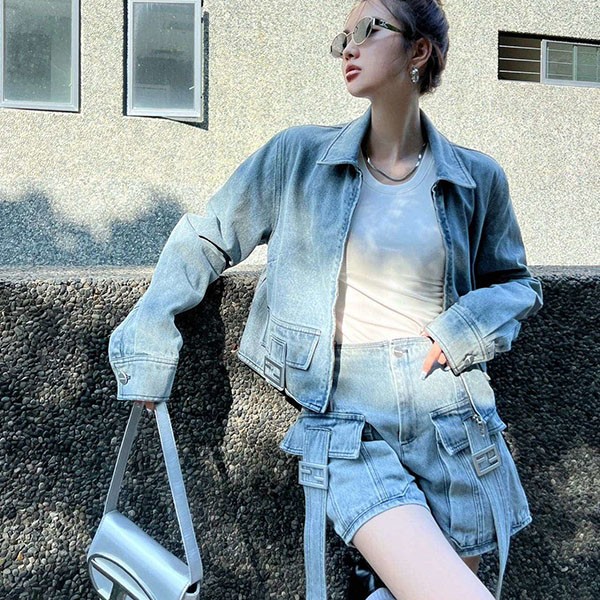 23SS☆Hard to find [Fendi] Blue denim jacket copy FLF729ANP1F1KE5