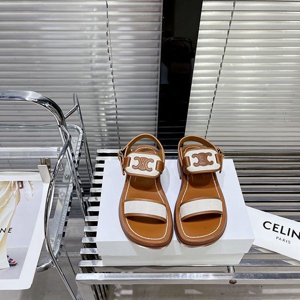 Extremely eye-catching! Celine Claire fake Triomphe sandals Ceg68142
