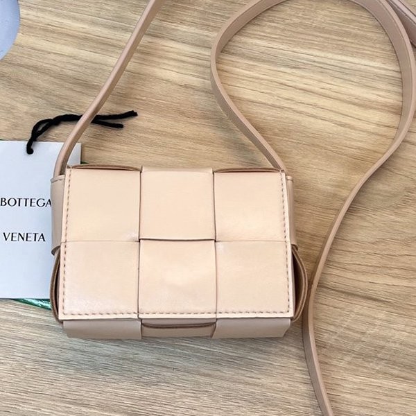 New Spring Collection Bottega Veneta Candy Cassette Crossbody Mini Bag boc46004 New Spring Collection Bottega Veneta Candy Cassette Crossbody Mini Bag boc46004