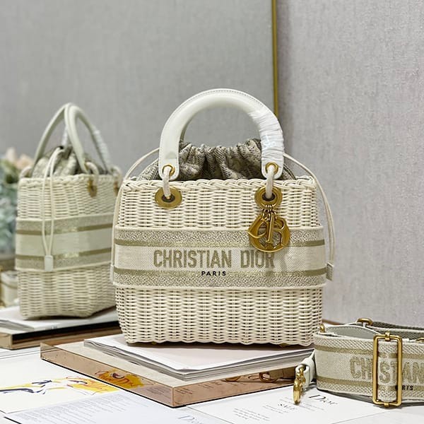Lady Dior Replica Basket Bag Wicker & Dior Oblique dey96929 Lady Dior Replica Basket Bag Wicker & Dior Oblique dey96929