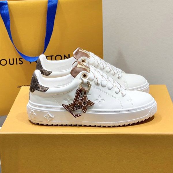 [With charm? Casual!] Louis Vuitton sneakers replica 1AADN3
