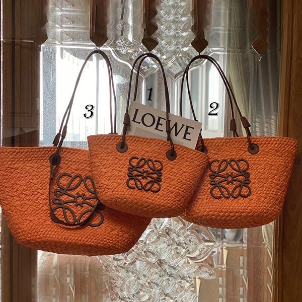 The rapidly growing popularity of Loewe Anagram Basket Bag Small Bag Logo Basket Fake 3 sizes lof42019