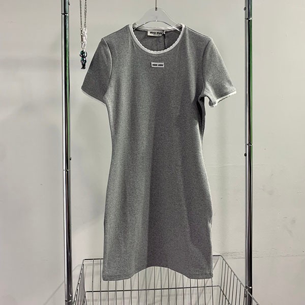 Unreleased Miu Miu Cotton Boucle Dress Replica mym92249 Unreleased Miu Miu Cotton Boucle Dress Replica mym92249